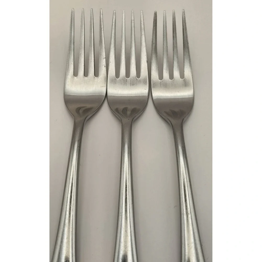 Oneida‎ ICARUS Glossy Set of 3 Dinner Forks Stainless Flatware Glossy Silverware